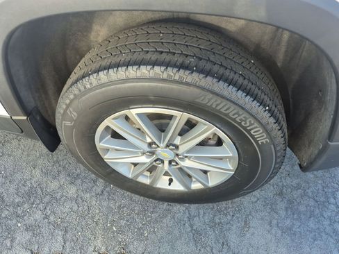 Certified 2023 Chevrolet Traverse LT image 34