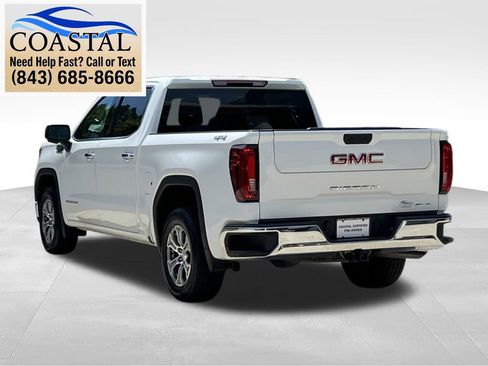 Used 2025 GMC Sierra 1500 SLT AWD/4WD image 14