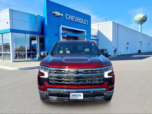 Used 2023 Chevrolet Silverado 1500 LTZ w/ Technology Package image 9