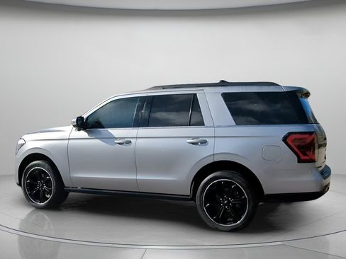 Certified 2023 Ford Expedition Limited image 19