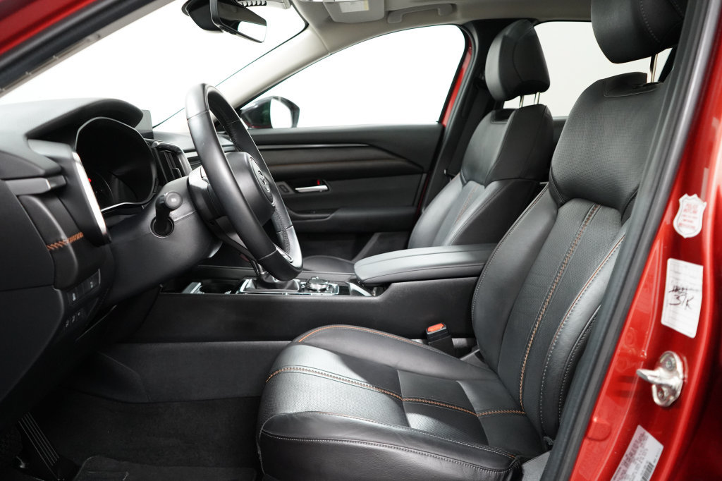 Used 2025 MAZDA CX-50 AWD 2.5 S w/ Premium Plus Pkg image 13