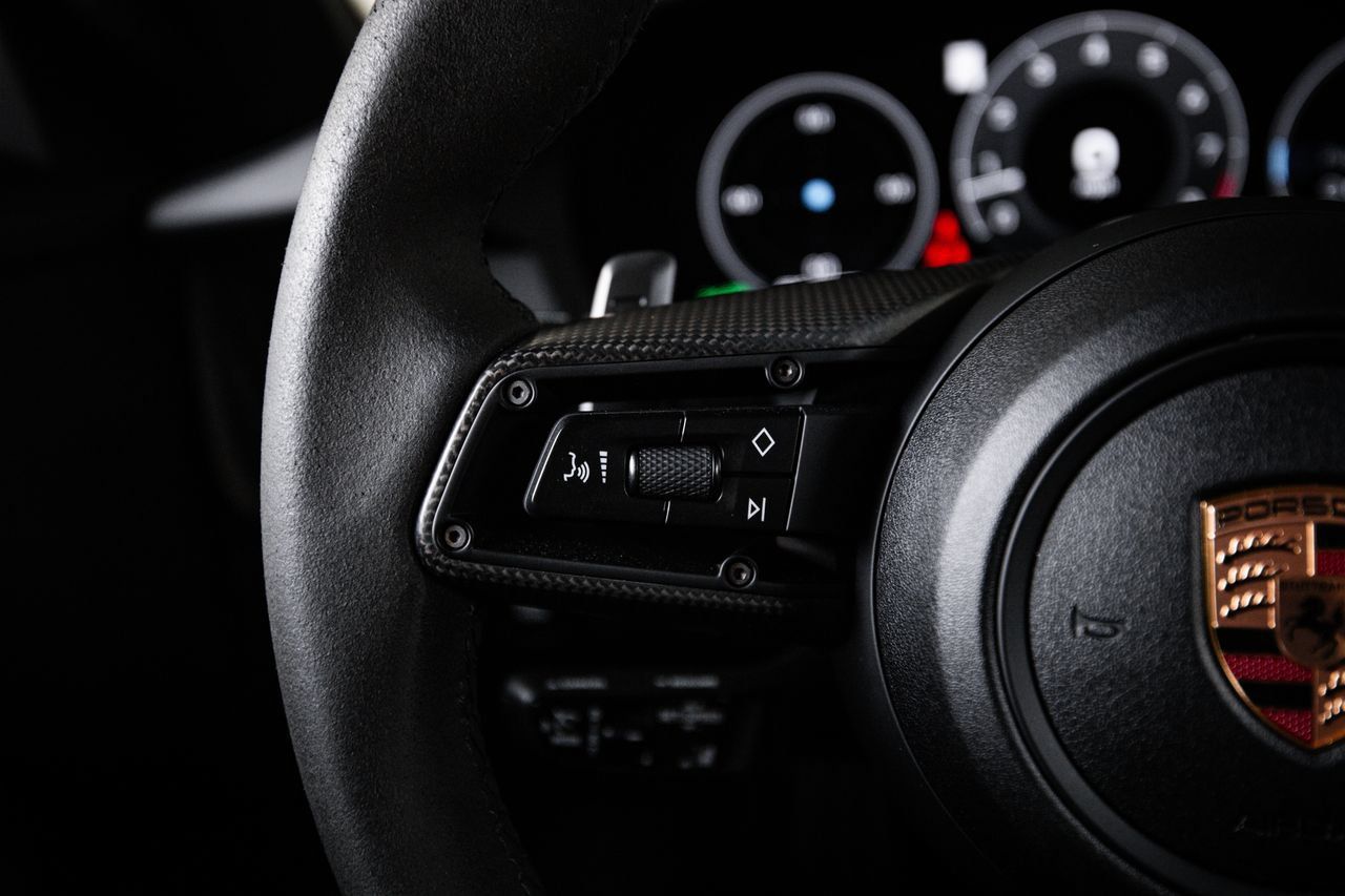 Certified 2025 Porsche 911 Carrera S RWD image 17