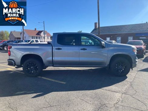 New 2026 Chevrolet Silverado 1500 Custom w/ Turbomax Blackout Package AWD/4WD image 8