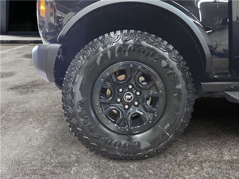New 2026 Ford Bronco Badlands AWD/4WD image 14