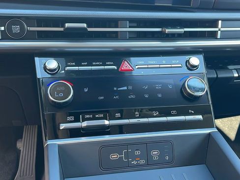 New 2025 Hyundai Santa Fe XRT image 22