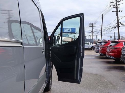 Used 2025 Mercedes-Benz Sprinter 3500 image 18