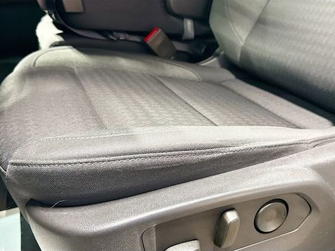 Used 2023 Chevrolet Silverado 1500 LT image 19