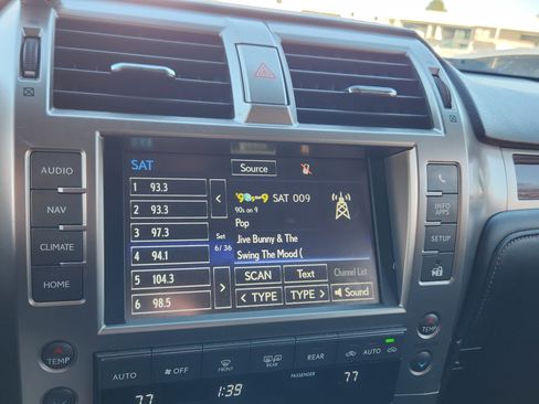 Used 2019 Lexus GX 460 Premium image 24