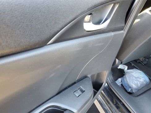 Used 2019 Honda Civic LX image 7