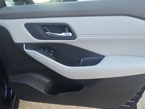 New 2026 Nissan Rogue Dark Armor image 25