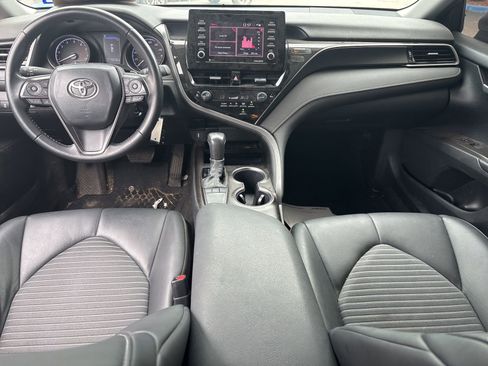 Used 2024 Toyota Camry SE FWD image 7