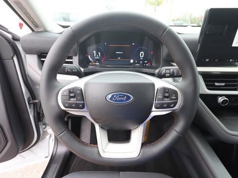 New 2026 Ford Explorer Active image 17