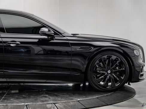 Used 2022 Bentley Flying Spur V8 AWD/4WD image 22
