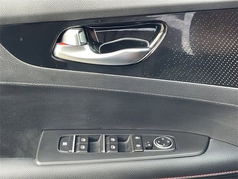 Used 2024 Kia Forte GT image 23