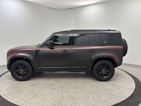 Used 2020 Land Rover Defender 110 X AWD/4WD image 4
