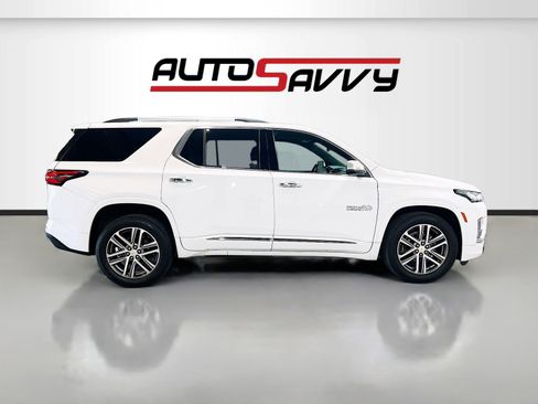 Used 2022 Chevrolet Traverse High Country AWD/4WD image 8