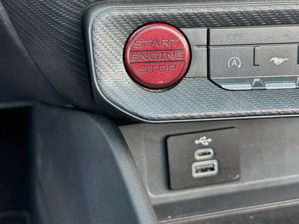 Used 2026 Ford Mustang Premium RWD image 17