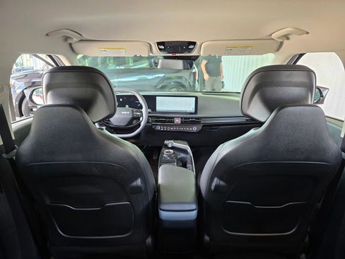Used 2025 Kia EV6 Light RWD image 35