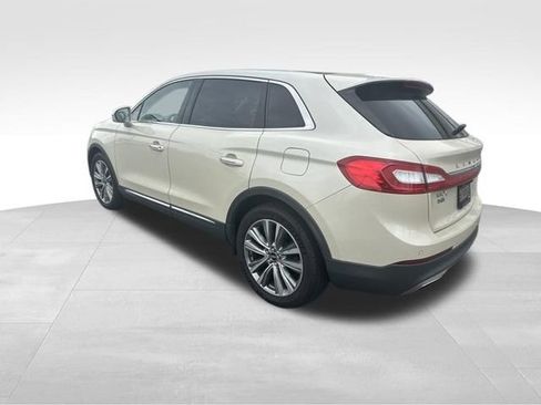 Used 2018 Lincoln MKX Reserve w/ Lincoln MKX Climate Package AWD/4WD image 4