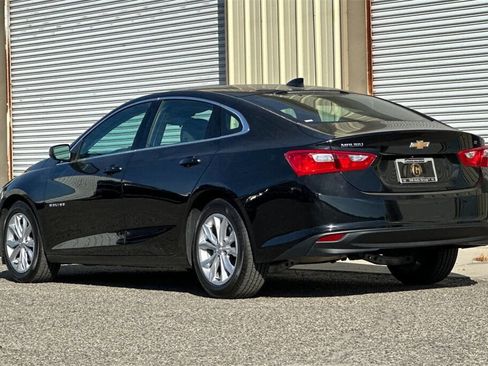 Used 2023 Chevrolet Malibu LT image 4