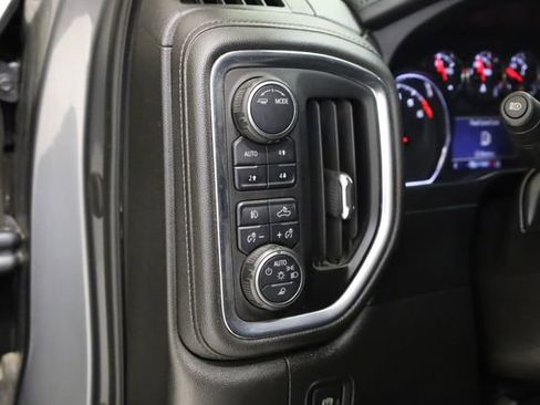 Used 2021 Chevrolet Silverado 1500 LTZ AWD/4WD image 14