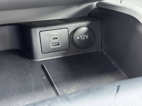 Used 2024 Ford Escape Active AWD/4WD image 30