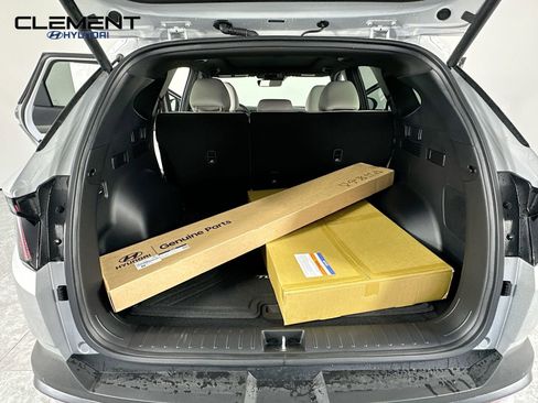 New 2026 Hyundai Tucson Limited image 9