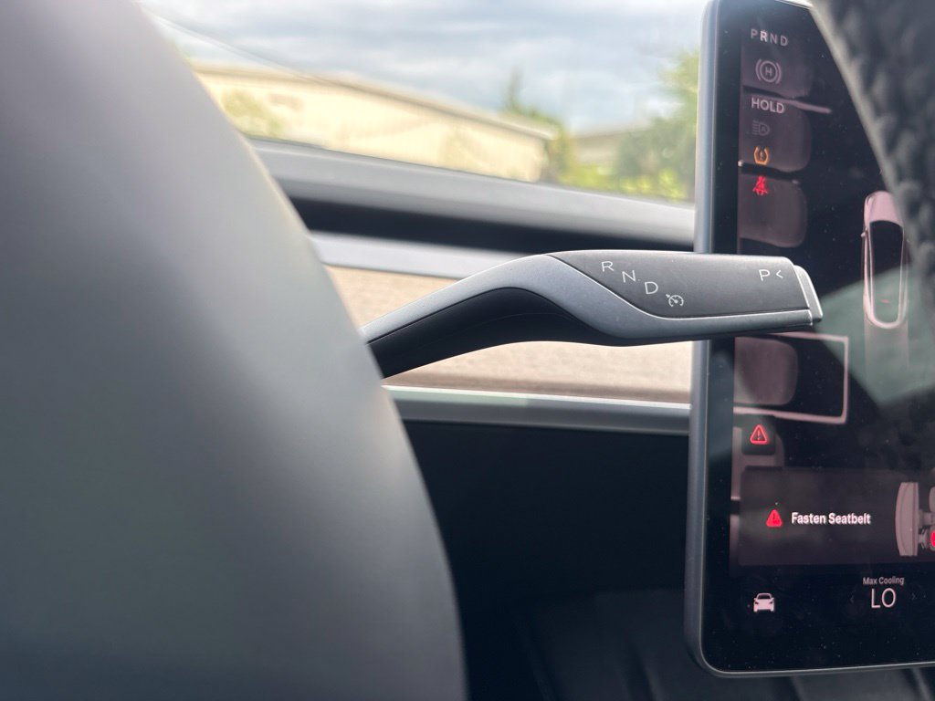 Used 2024 Tesla Model Y Performance AWD/4WD image 27