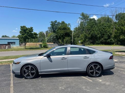 Certified 2025 Honda Accord Sport image 8