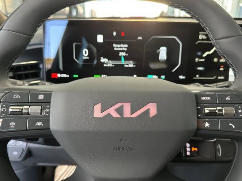 New 2026 Kia EV9 GT-Line AWD/4WD image 24