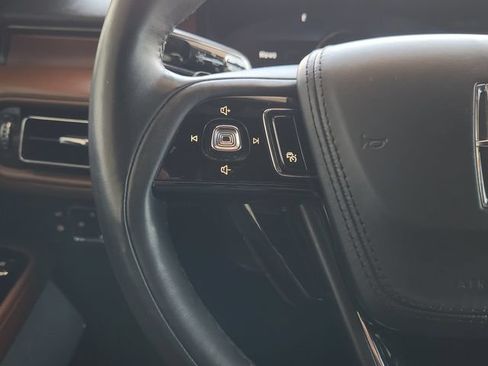 Used 2020 Lincoln Aviator Grand Touring w/ Equipment Group 302A AWD/4WD image 28