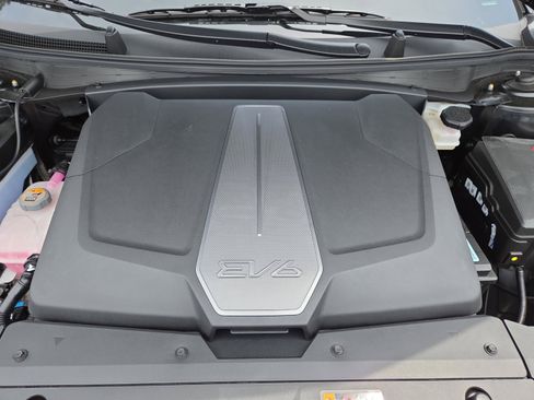 New 2025 Kia EV6 GT-Line RWD image 12