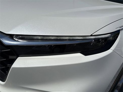 New 2025 Honda CR-V LX image 10