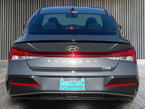 New 2026 Hyundai Elantra SEL Sport Premium FWD image 4