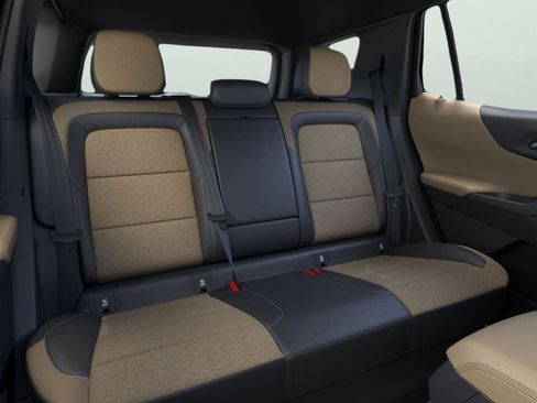 New 2026 Chevrolet Equinox ACTIV FWD image 17