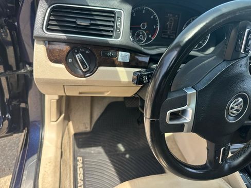 Used 2014 Volkswagen Passat TDI SEL Premium FWD image 12