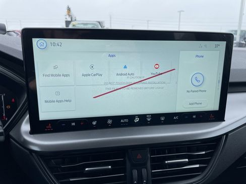 New 2026 Ford Escape SE image 16