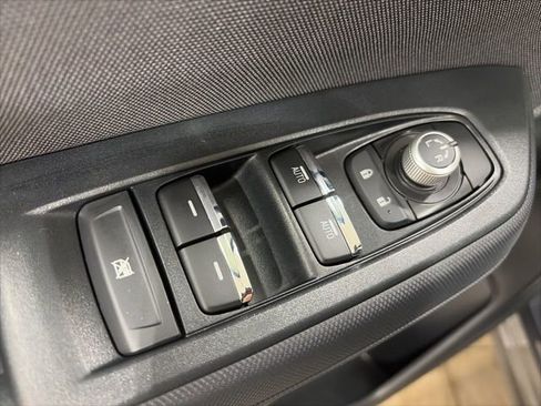 Certified 2025 Subaru Forester Premium image 18