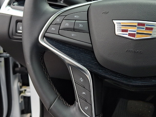 Used 2025 Cadillac XT5 Premium Luxury w/ LPO, Floor Liner Package AWD/4WD image 21