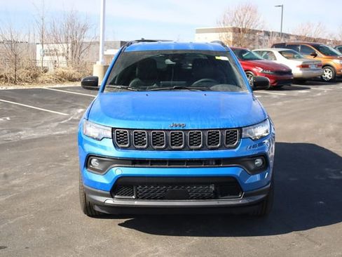 New 2026 Jeep Compass Latitude image 2