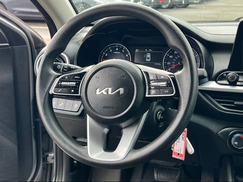 Certified 2023 Kia Forte LXS w/ LXS Technology Package image 16