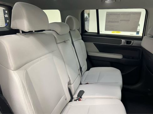 New 2026 Hyundai Santa Fe SE AWD/4WD image 17