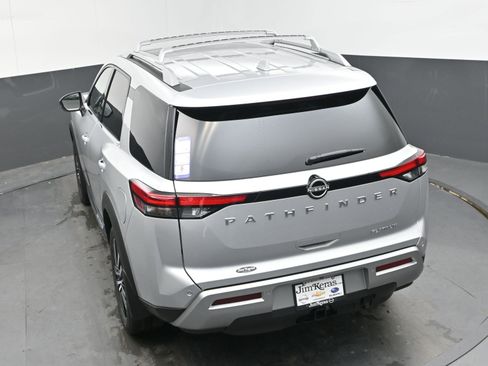New 2025 Nissan Pathfinder Platinum image 37