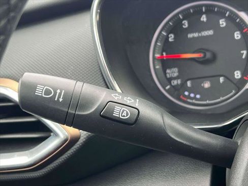 Used 2022 Chevrolet TrailBlazer ACTIV w/ Technology Package image 24