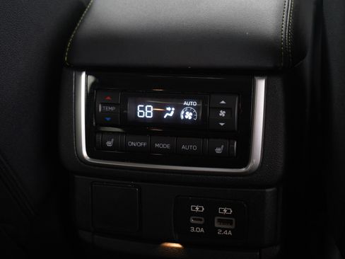 Used 2023 Subaru Ascent Onyx Edition Limited AWD/4WD image 17