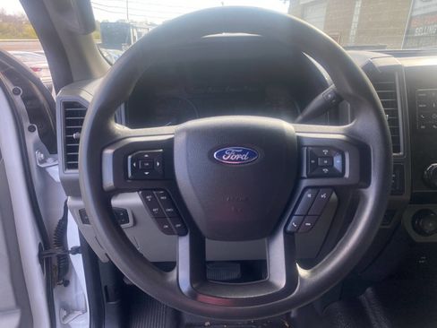 Used 2022 Ford F250 XL w/ Power Equipment Group image 19