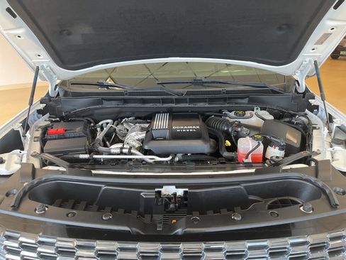 Used 2023 GMC Yukon Denali Ultimate image 24