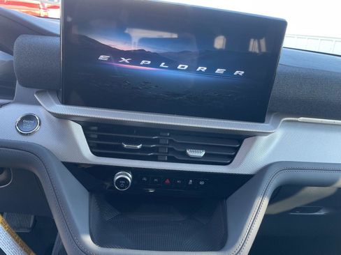 New 2026 Ford Explorer Active image 16