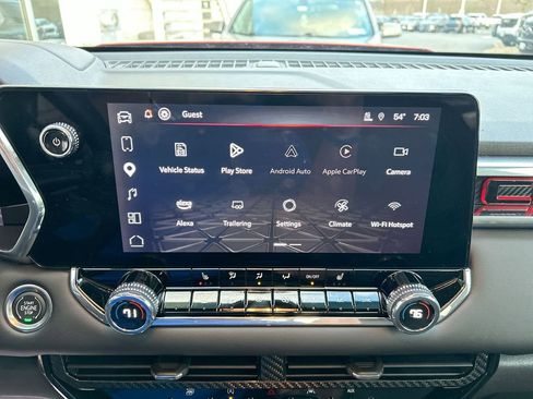 Used 2023 GMC Canyon Elevation w/ Elevation Premium Package AWD/4WD image 17