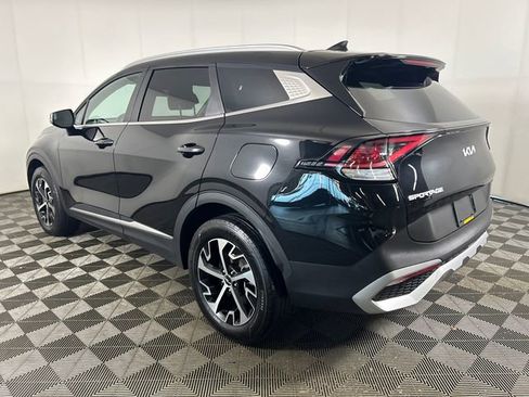 Used 2023 Kia Sportage EX AWD/4WD image 4
